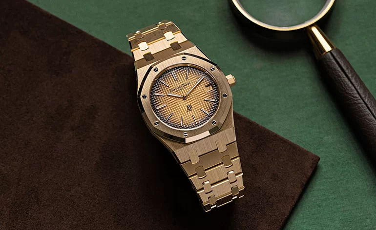 AUDEMARS PIGUET WATCH - THE PERFECT COMPLEX TO KEEP TIME AND ART (1)