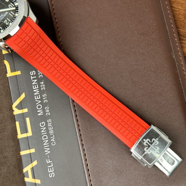 Patek Philippe Aquanaut 5167A Replica Watches Red 3K Factory 40mm (1)