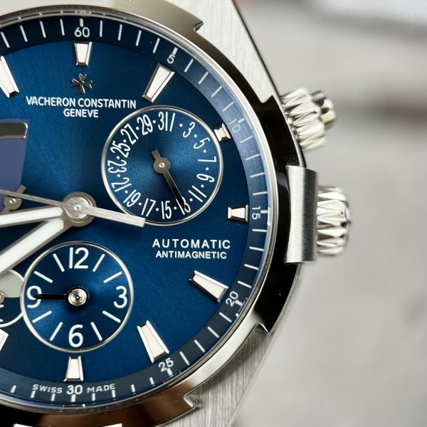 Vacheron Constantin Overseas 49150 Replica Watches Blue Rubber Strap (1)
