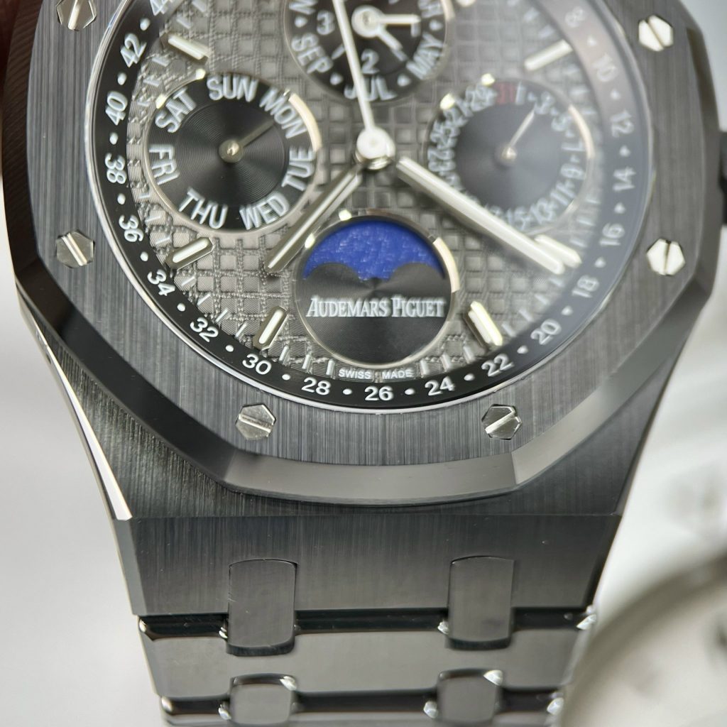 Audemars Piguet Royal Oak 26579CB Ceramic Black Replica Watches APS 41mm (1)