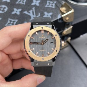 Hublot Classic Fusion Ceramic Replica Watches Demi Carbon Dial JJZ (8)