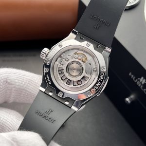 Hublot Classic Fusion Orlinski Full Diamonds Replica Watches APS 40mm (1)