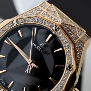 Hublot Classic Fusion Orlinski King Gold Full Diamonds HB Factory (7)