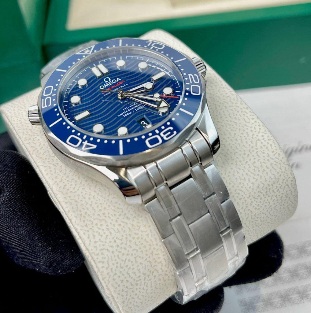 Omega Seamaster Diver 300 Blue Dial Replica Watches VS Factory (1)