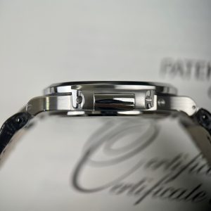 Patek Philippe Nautilus 5712 Gray Dial Replica Watches GR Factory 40mm (2)