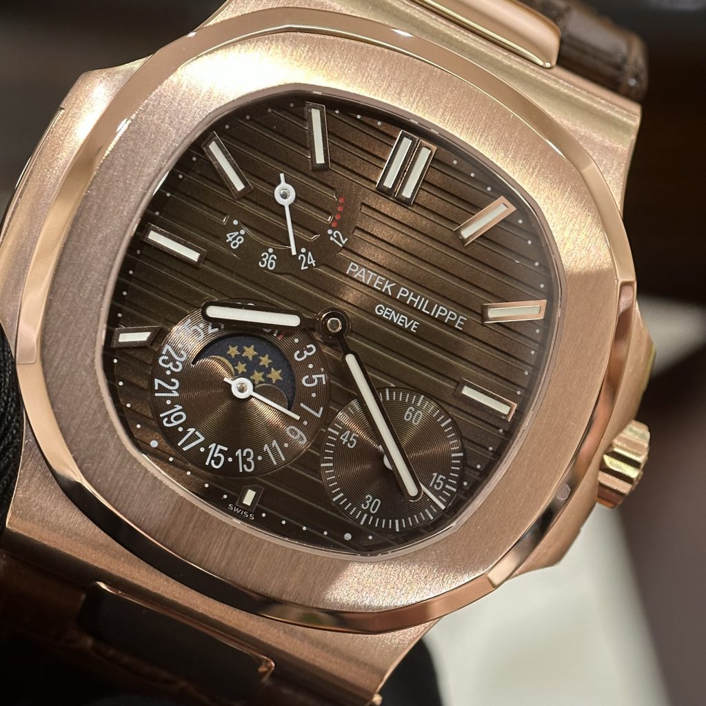 Patek Philippe Nautilus 5712R 18K Gold Wrapped Chocolate Dial GR Factory 40mm (1)