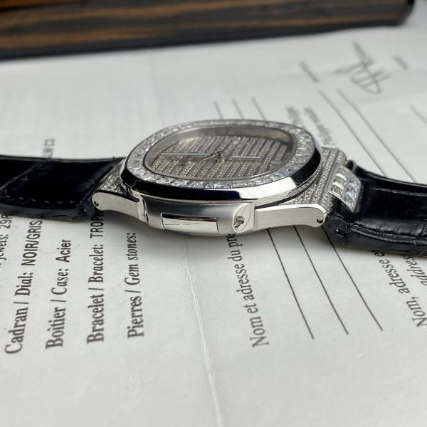 Patek Philippe Nautilus 5719 Full Diamonds Replica Watches Leather Men's 40mm (1)