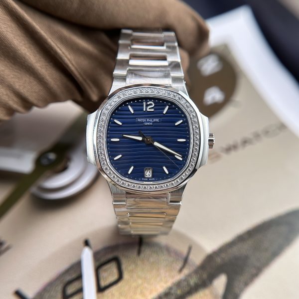 Patek Philippe Nautilus 7118 Replica Watches Diamonds Blue Dial 3K Factory (1)