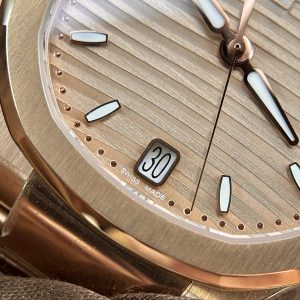 Patek Philippe Nautilus 7118 Rose Gold Replica Watches Best Quality (1)