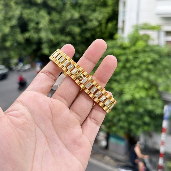 Rolex DateJust 18K Gold Wrapped Custom Moissanite Diamonds Women's 31mm (2)