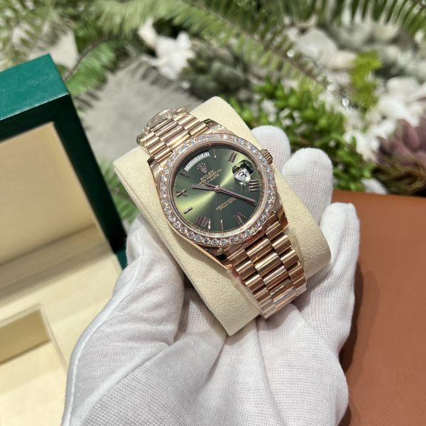 Rolex Day-Date 228235 Replica Watches Custom Diamonds Moissanite 40mm (1)