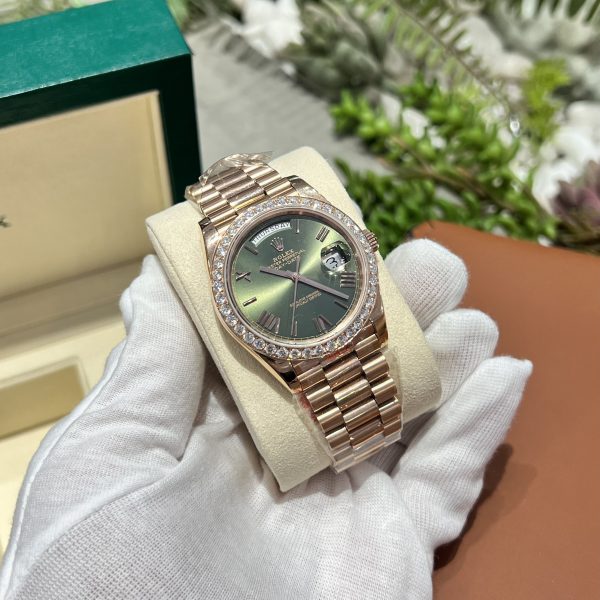 Rolex Day-Date 228235 Replica Watches Custom Diamonds Moissanite 40mm (1)