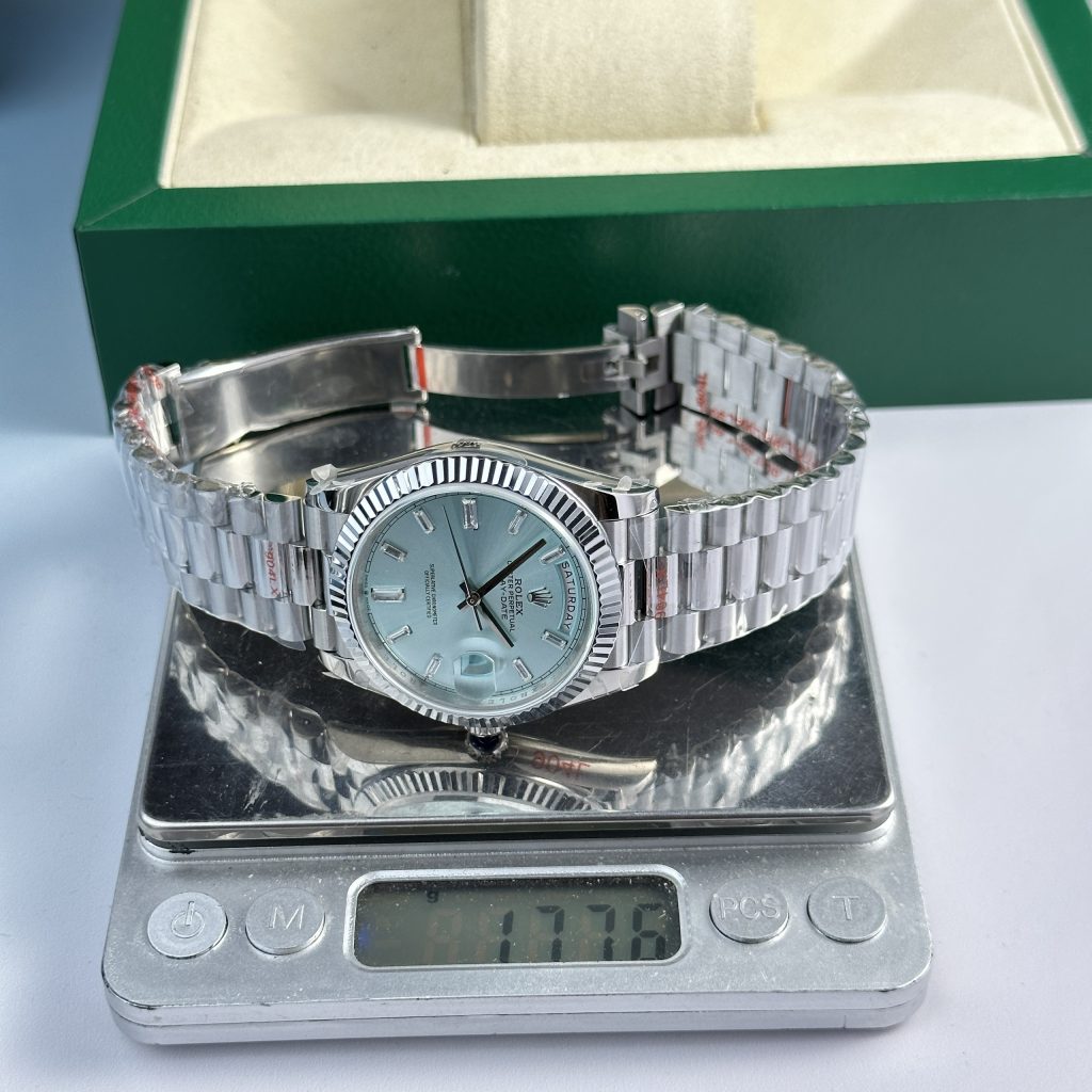 Rolex Day-Date 228236 Ice Blue Dial 175 gram GM Factory V3 Best Quality 40mm (7)