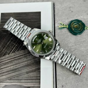 Rolex Day-Date 228236 Replica Watches Green Dial GM Factory (1)