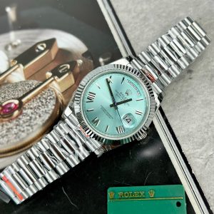 Rolex Day-Date 228236 Replica Watches Ice Blue Dial GM Factory (2)