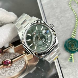 Rolex Sky-Dweller 336934 Replica Watch Green Dial Oyster Strap 42mm (1)