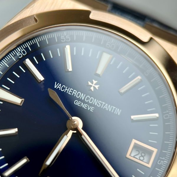 Vacheron Constantin Overseas 4500V Blue Leather Replica Watches 42mm (2)