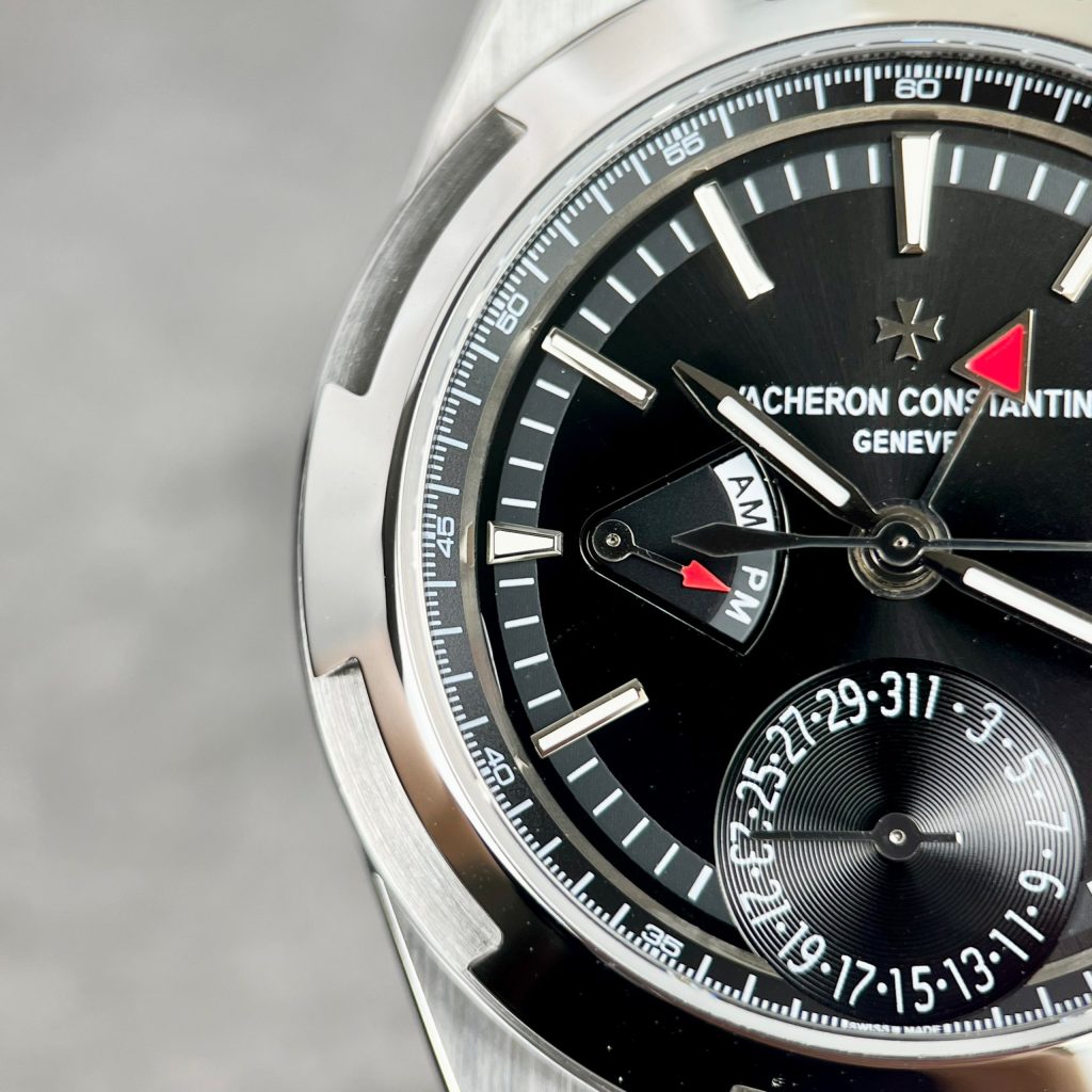 Vacheron Constantin Overseas Dual Time 7900V Replica Watches Black 41mm (2)