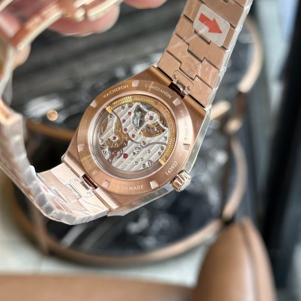 Vacheron Constantin Overseas Tourbillon 6000V RoseGold Replica Watches 42 (1)
