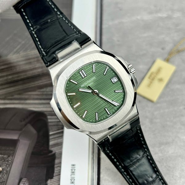 Patek Philippe Nautilus 5711 Replica Watches 3K Factory Green Dial 40mm (2)