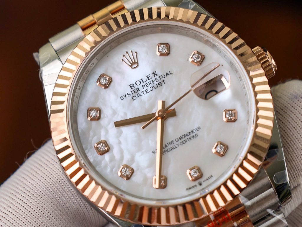 Rolex DateJust 126331 Mother Of Peal Dial Moissanite Gold Wrapped 41mm (3)