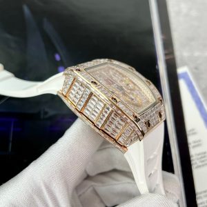 Richard Mille RM011 Replica Watches Best Quality Full Diamonds 44mm (1)