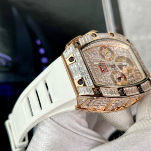 Richard Mille RM011 Replica Watches Best Quality Full Diamonds 44mm (1)