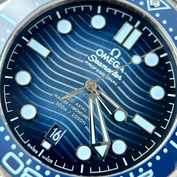 Omega Seamaster Diver 300m 75th Anniversary Summer Blue VS (6)