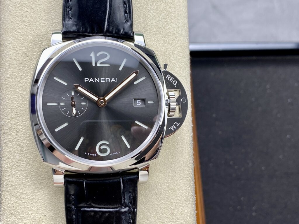 Panerai Luminor Due PAM01250 Replica Watches VS Factory 42mm (5)