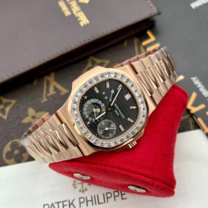 Patek Philippe Nautilus 5724R Replica Watches Best Quality 40mm (10)