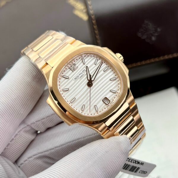 Patek Philippe Nautilus 7118 Gold Wrapped Replica Watch 3K Factory (5)