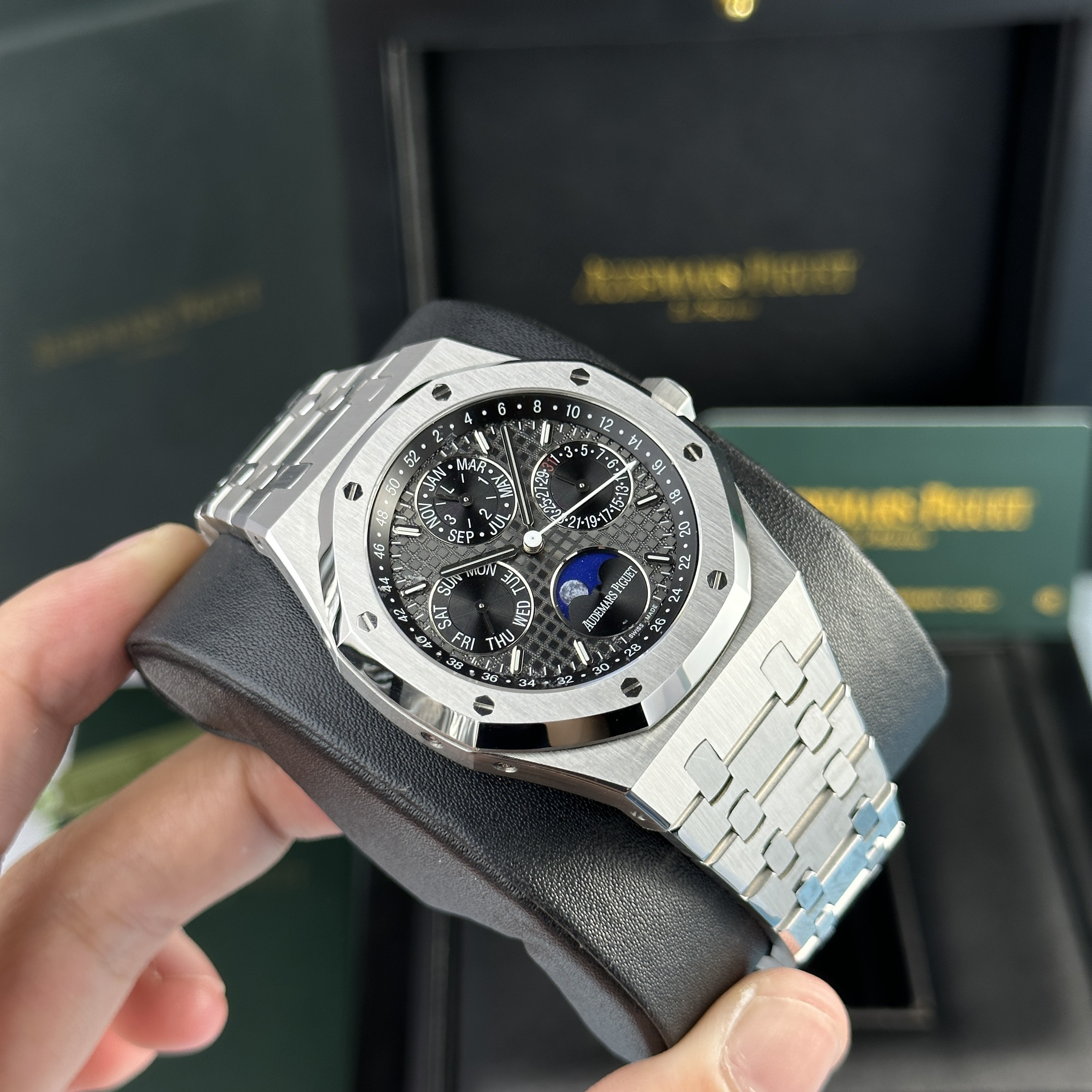 Audemars Piguet Royal Oak 26574ST Replica Watches APS Factory Best Quality (3)