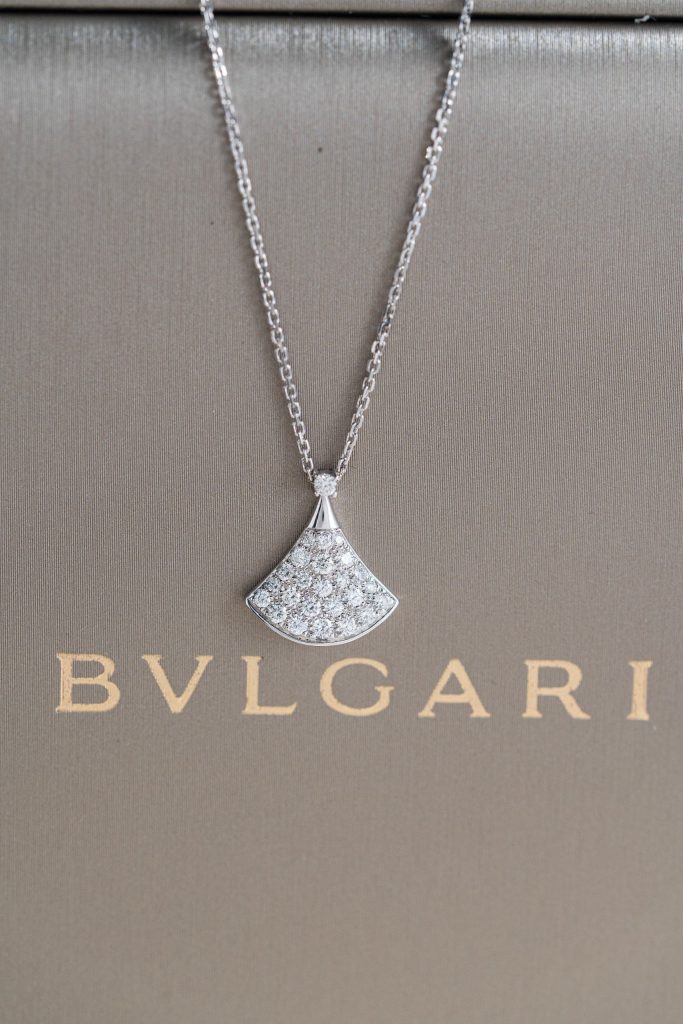Bvlgari Divas Necklace Custom Natural Diamond White Gold 18k (2)