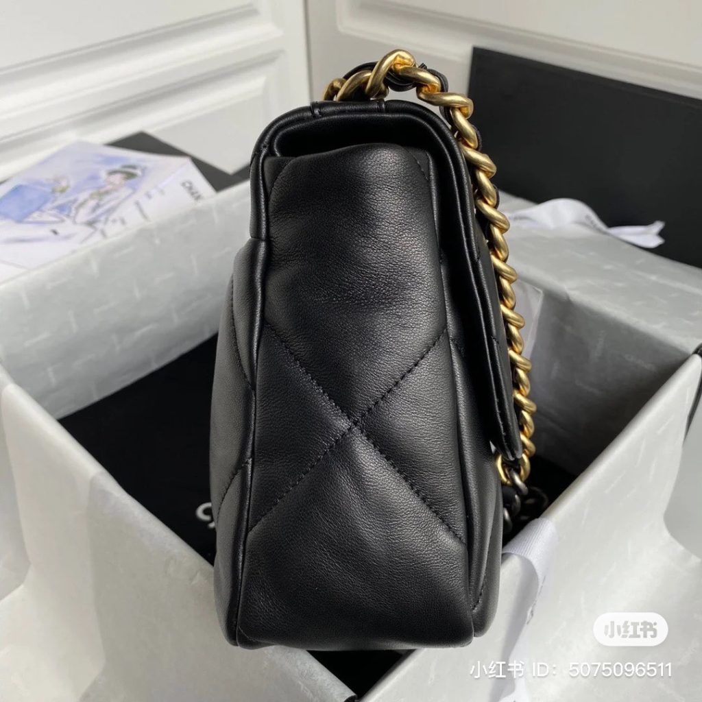 Chanel 19 Light Lambskin Black Replica Bags 26x18x6 (2)