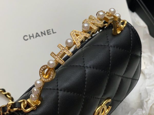 Chanel 23 Diamond Pearl Top Handle Clutch Chain Black Replica Bags 11.5x14.5x5 (2)