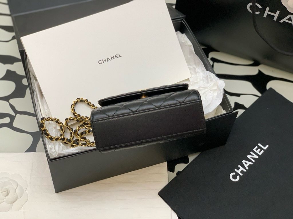 Chanel 23 Diamond Pearl Top Handle Clutch Chain Black Replica Bags 11.5x14.5x5 (2)