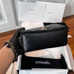 Chanel Chain Around Shoulder Black Lambskin Replica Bags Size 19cm (2)