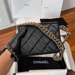 Chanel Chain Around Shoulder Black Lambskin Replica Bags Size 19cm (2)