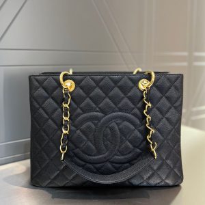 Chanel Chain Shoulder Tote Matelasse Women's Black Skin Replica Bags 33x23x11cm (2)