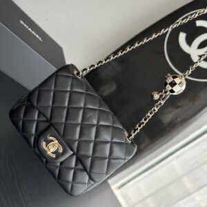 Chanel Charm Black Replica Bags Smooth Leather Size 17cm (2)