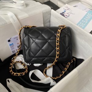 Chanel Charm Cowhide Smooth Black Handbags Size 18cm (2)