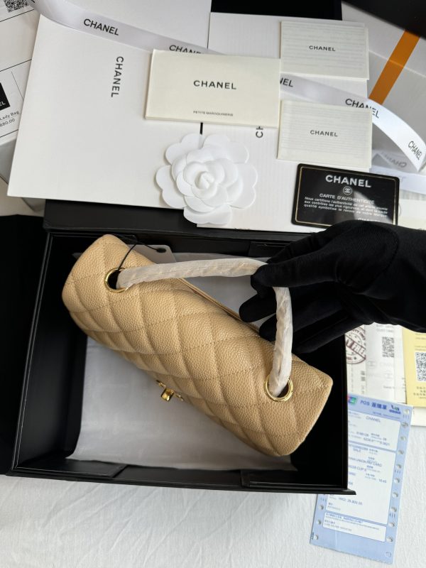 Chanel Classic Gold Buckle Replica Bags Beige Size 20cm (2)