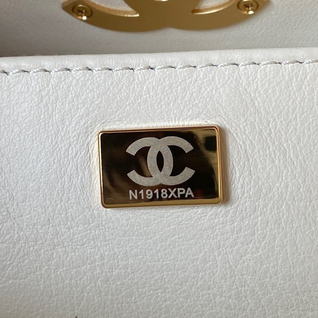 Chanel Hobo Calfskin White Replica Bags 25cm (2)