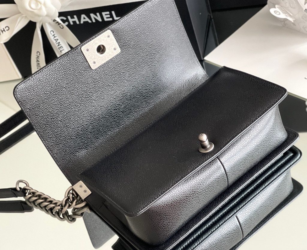 Chanel Small Boy Lambskin Black Replica Bags Size 25cm (2)