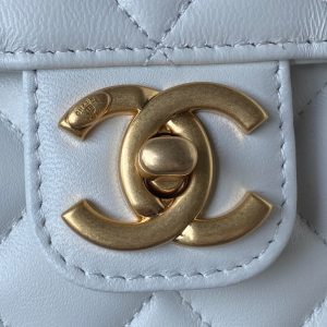 Chanel Vintage Mini Flap Coin Charm White Replica Bags Size 20cm (2)