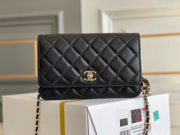 Chanel Woc Black Replica Bags Gold Lock Size 19cm (2)