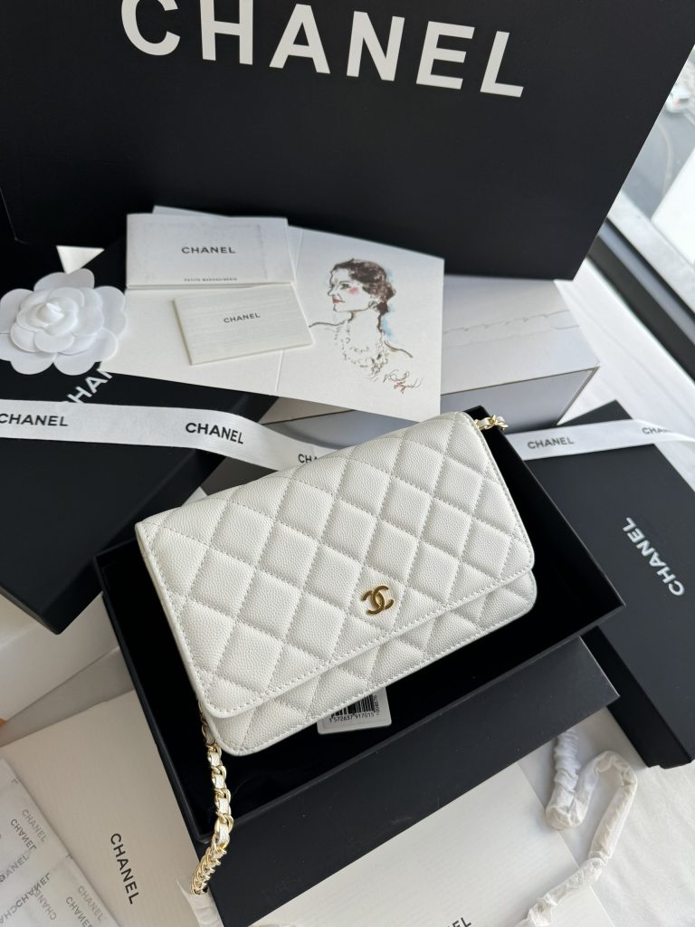 Chanel Woc Replica Bags White Leather Grain Size 19cm (2)