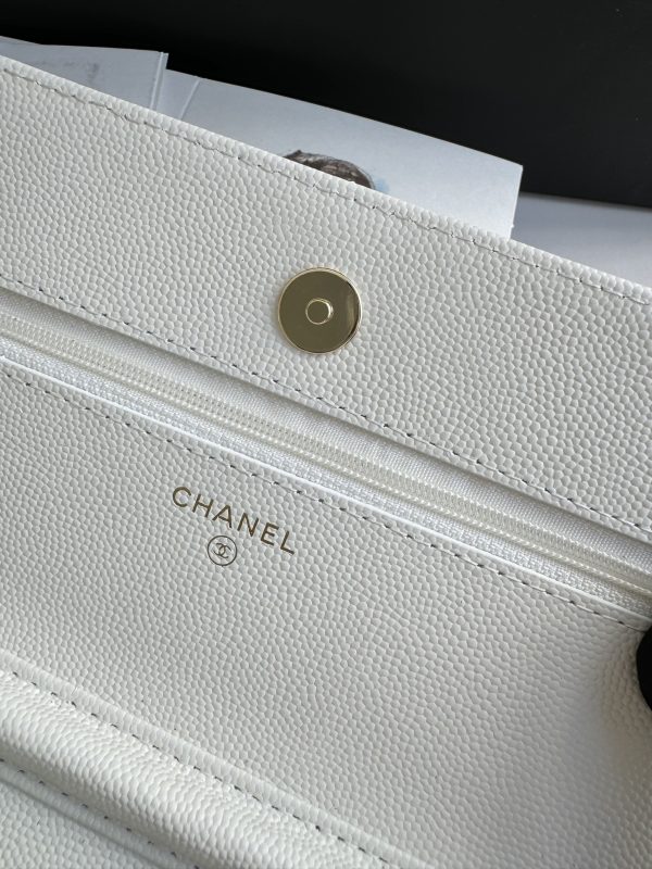 Chanel Woc Replica Bags White Leather Grain Size 19cm (2)