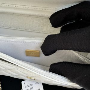 Chanel Woc Replica Bags White Leather Grain Size 19cm (2)
