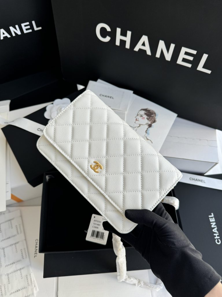 Chanel Woc Replica Bags White Leather Grain Size 19cm (2)